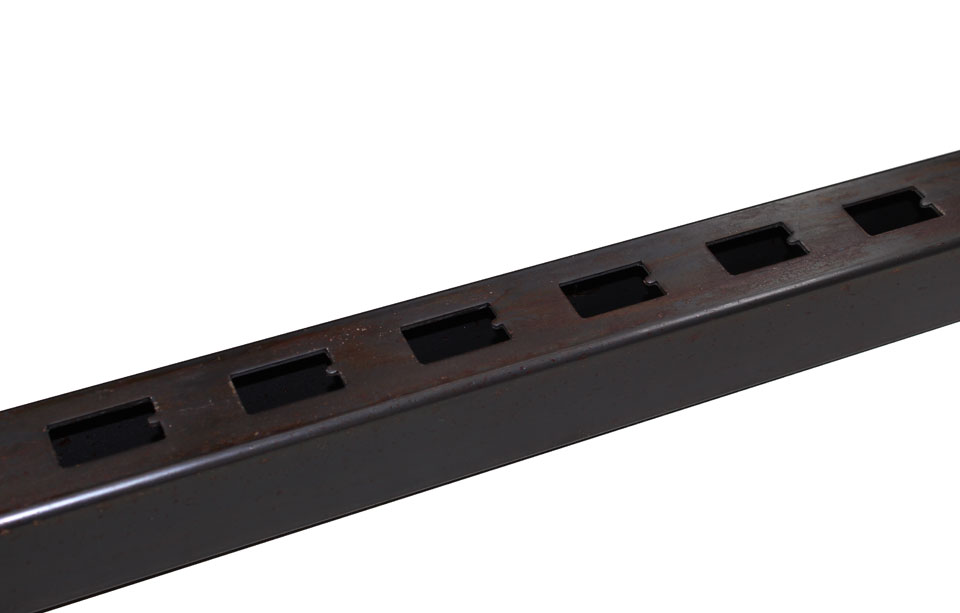 P80-M  Punzonatrice semiautomatica